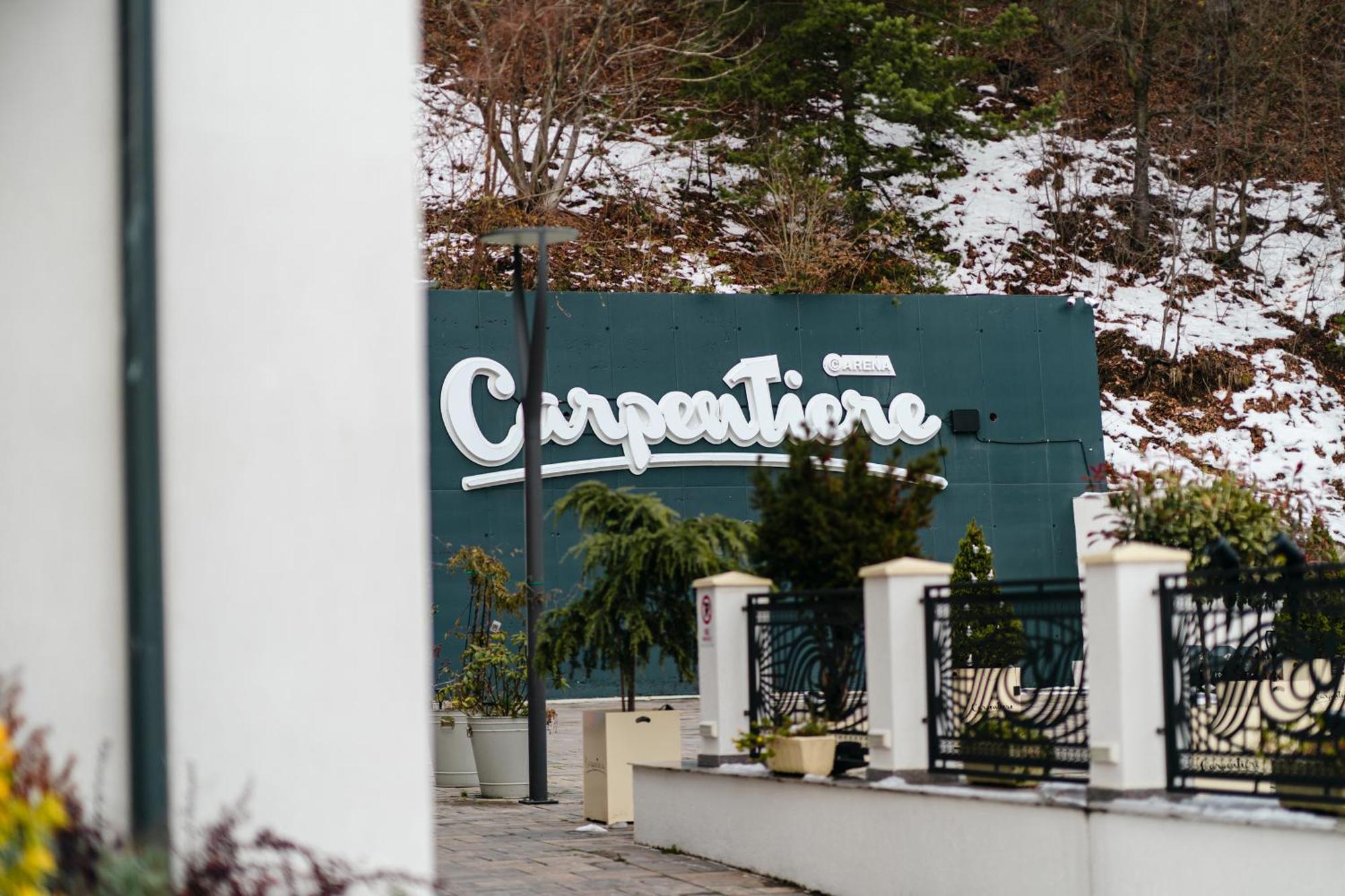 Carpentiere Arena Hotell Răşinari Eksteriør bilde